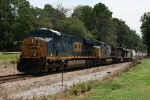 CSX 5359 leads train Q401 up the hill